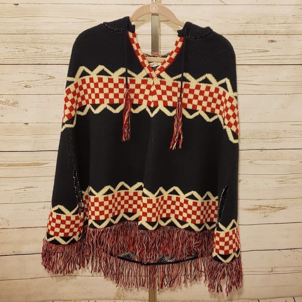 Hazel patterned poncho with hood